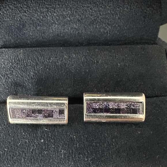 Men’s Silver Toned Cuff Links Purple Glass - Picture 2 of 3